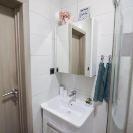Studio Apartment Lukas Vinkovci Exterior photo